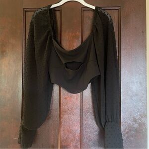 Urban Outfitters Large Black Keyhole Crop Top Puffy Sleeves